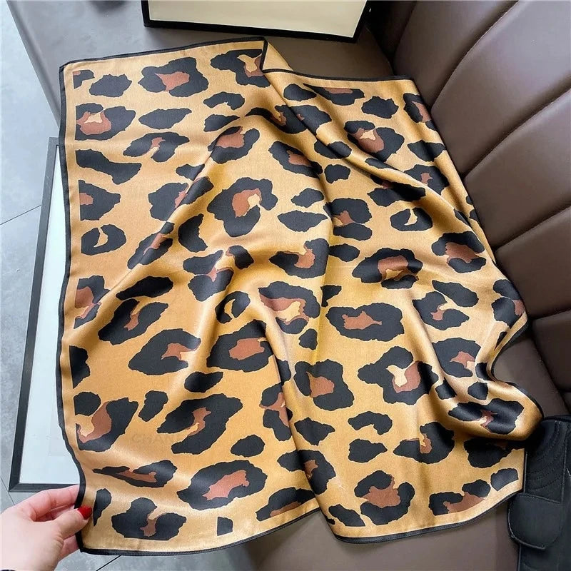 100% Natural Silk Scarf for Woman Designer Birds on Tree Print Bandana Foulard Female Luxury Square Neckerchief New SD0064