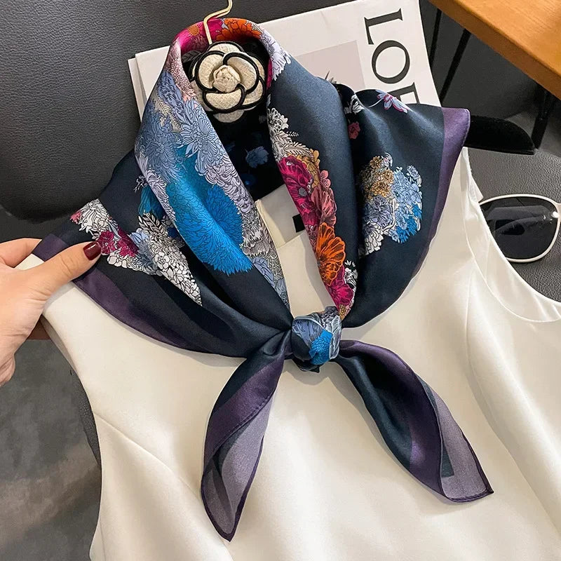 100% Mulberry Silk Bandana Headband Women's Triangle Headscarf Hair Bands Spring Summer Girl Fashion Decoration Ties Hair Scarf